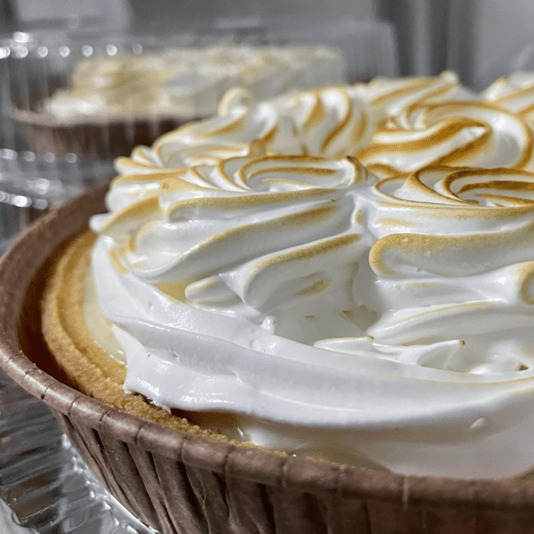 Exquisito Pie de Limón de La Floresta Panadería y Pastelería en San Bernardo